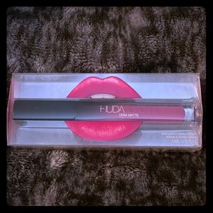 Huda Beauty Demi matte liquid lipstick